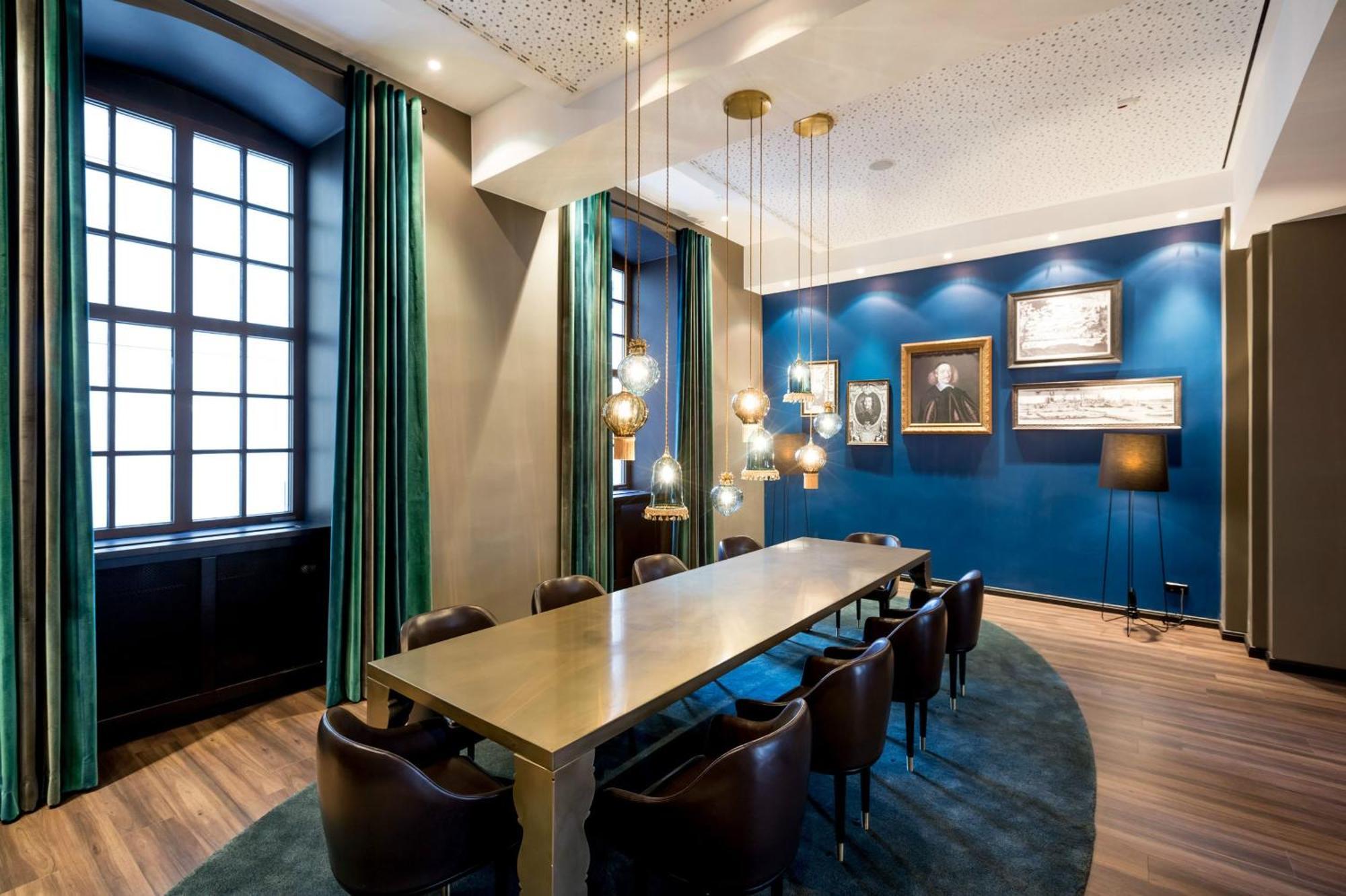 Motel One Магдебург Екстериор снимка