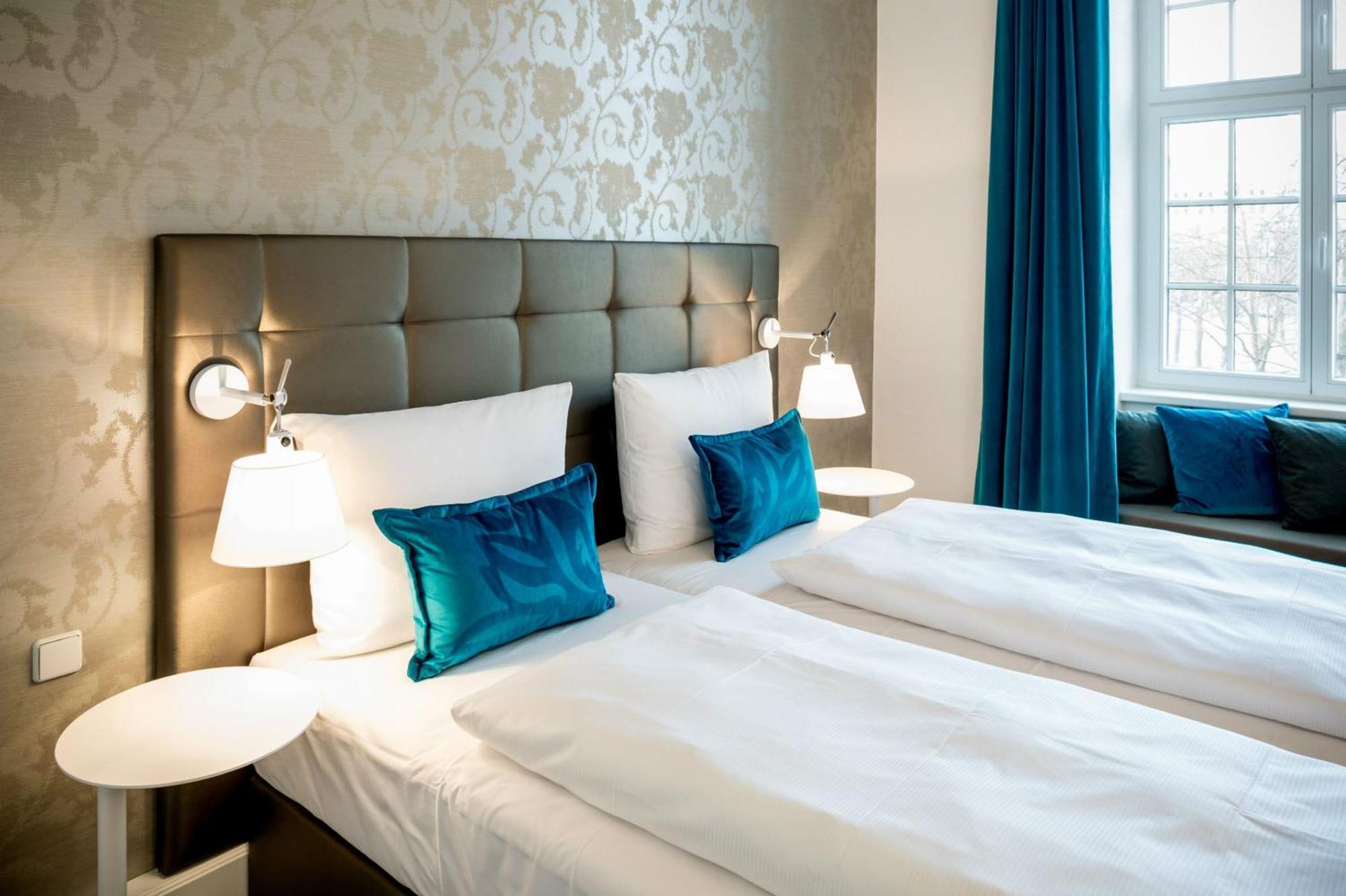 Motel One Магдебург Екстериор снимка